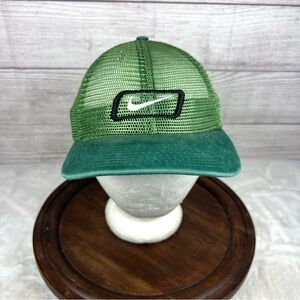 Vintage Nike Mens Green Mesh Trucker Adjustable Hat 90s Y2K Grunge Gorpcore USA